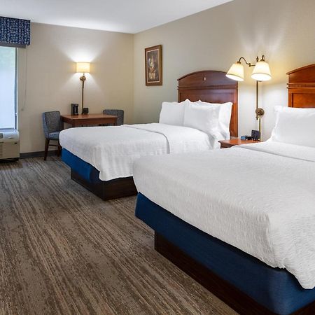 Hampton Inn Chester Kültér fotó